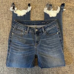 Grace in LA Distressed Lace Hem